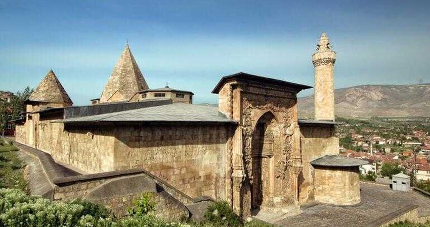 Sivas Divriği Kemaliye (Eğin) Turu