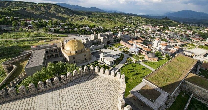 Ankara Çıkışlı Uçaklı Kars Borjomi Tiflis Batum Turu