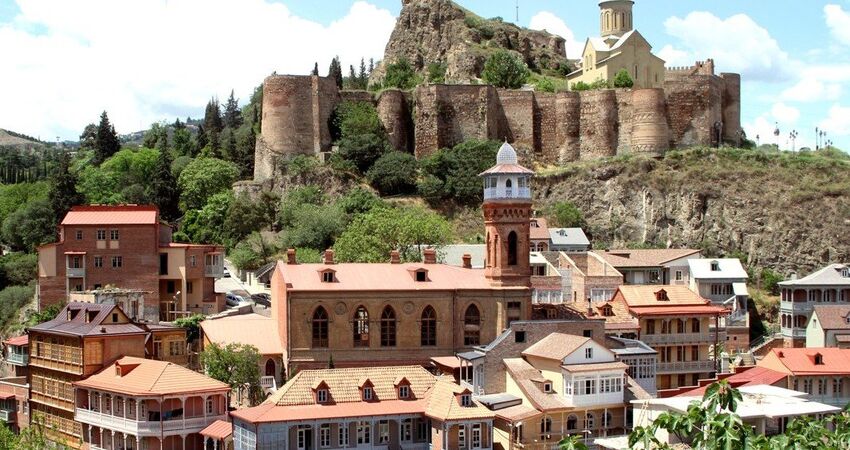 İSTANBUL ÇIKIŞLI UÇAKLI KARS TİFLİS BATUM KARADENİZ TURU (Kurban Bayramı Özel)