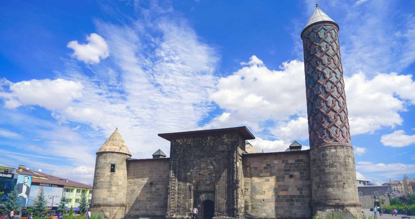 Ankara Çıkışlı Doğu Anadolu Turu (7 Gece 8 Gün)