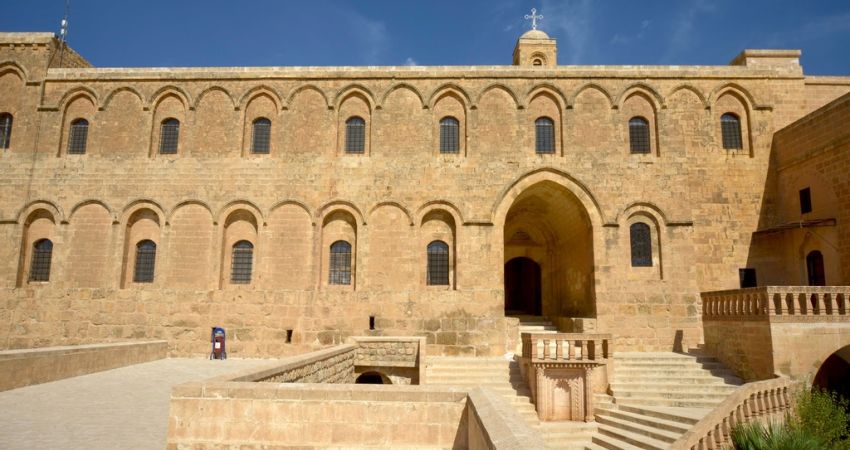 Mezopotamya'nın İzinde Uçaklı Mardin - Midyat - Şanlıurfa - Halfeti Turu