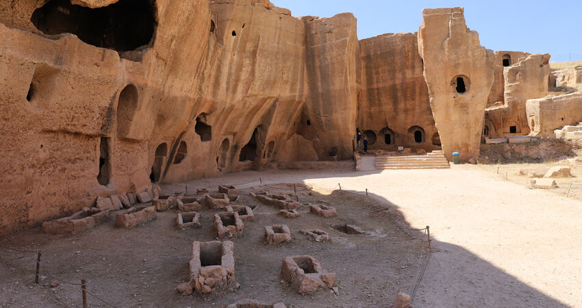 İSTANBUL ÇIKIŞLI YILBAŞI ÖZEL BUTİK MARDİN MİDYAT TURU