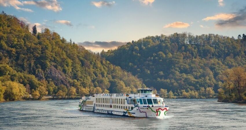 MS FIDELIO ile TUNA İNCİLERİ