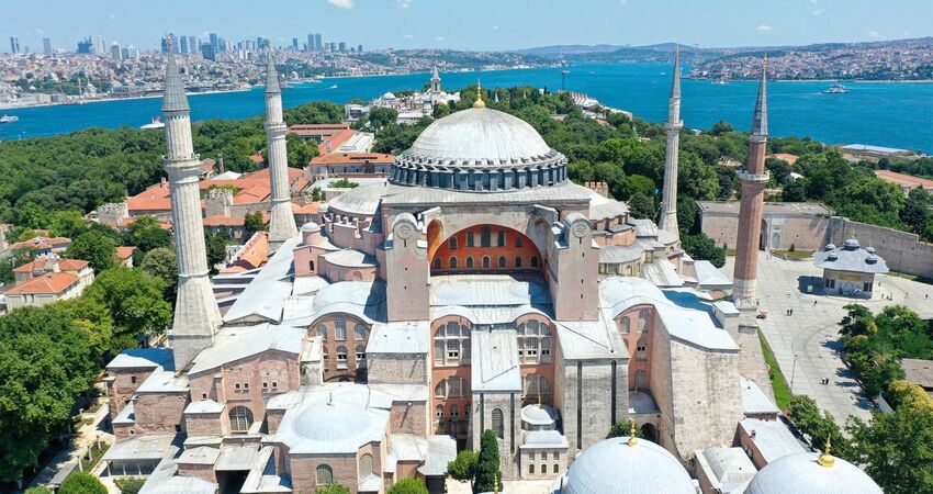 İstanbul Saraylar Nostalji Balat Turu