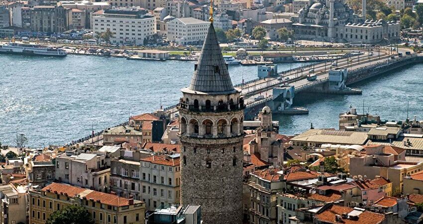 İstanbul Saraylar Nostalji Balat Turu