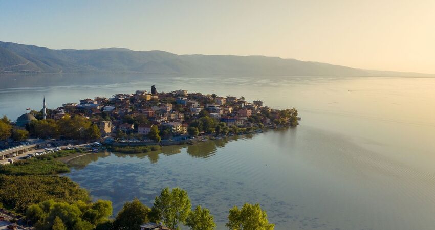 BURSA GÖLYAZI TRİLYE İZNİK TURU 