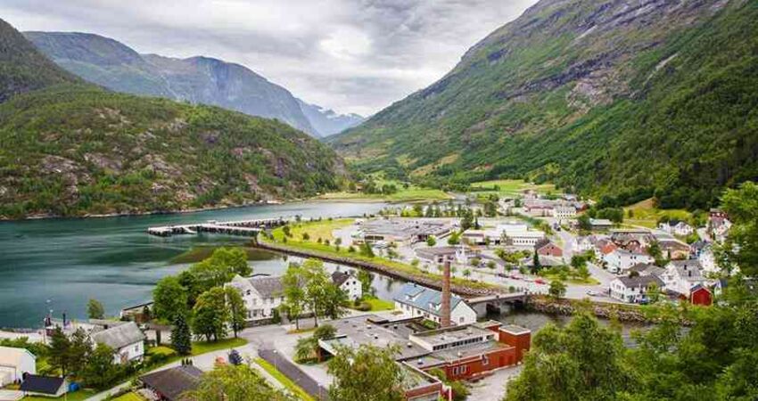 COSTA FİRENZE İLE NORVEÇ FİYORTLARI