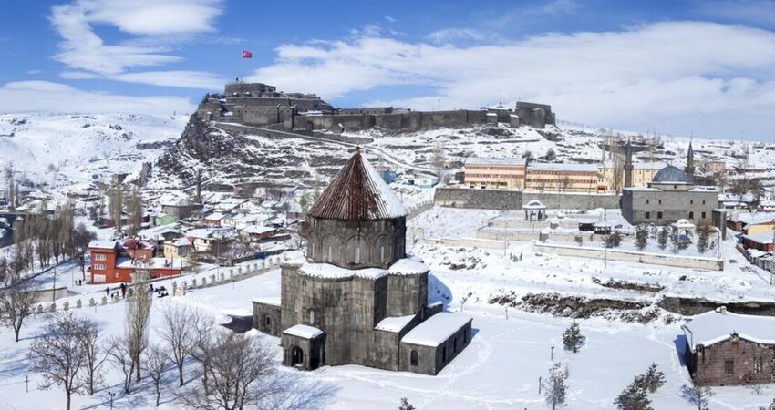 İstanbul Çıkışlı Tiflis Batum Kars Erzurum Turu ''Bir Kafkasya Masalı''