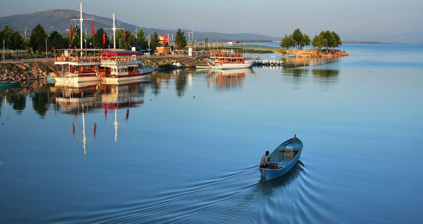 Beyşehir Eğirdir İbradı Ormana Düğmeli Evler Turu