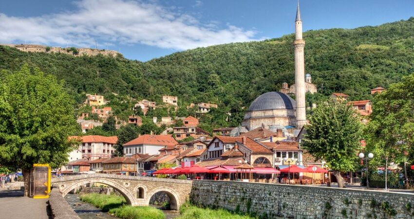 Ankara Çıkışlı Kosovalı Büyük Balkan Turu AJet İle Extra Turlar ve Akşam Yemekleri Dahil BEG-SKP