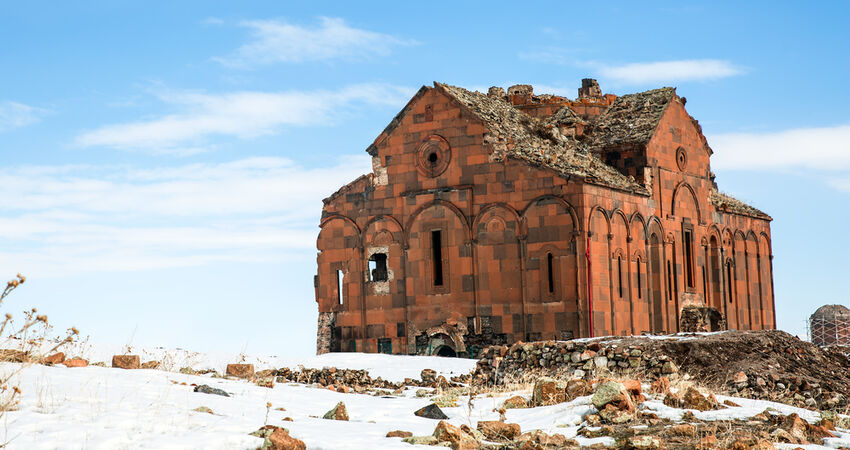 Yılbaşı Özel Turistik Doğu Ekspresi ile Kars Turu (Tren Gidiş - Uçak Dönüş)