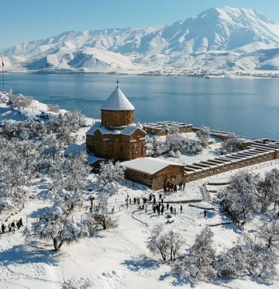 Yataklı Tren ile Van Kars Erzurum Turu (Tren Gidiş - Uçak Dönüş)