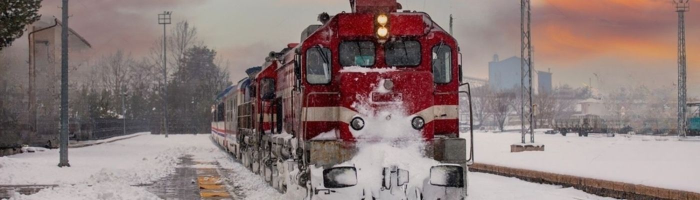 Yataklı Tren İle Van Kars Erzurum Turu (Uçak Gidiş – Tren Dönüş)