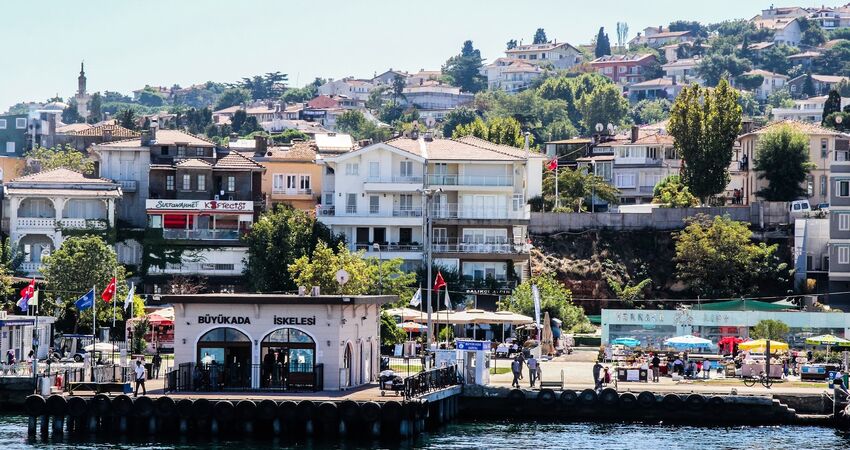 İstanbul Adalar Saraylar Şile Ağva Turu