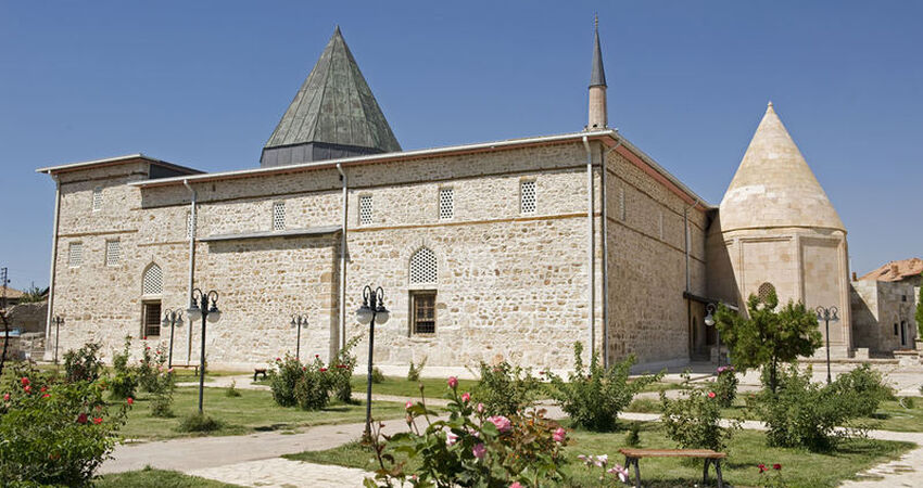 KONYA GASTRONOMİ VE ÇİLEK BAHÇESİ TURU 