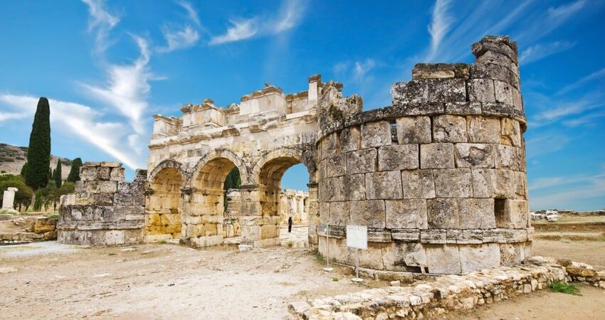 PAMUKKALE SALDA GÖLÜ IŞIKLI GÖL VE GÜL HASADI TURU 